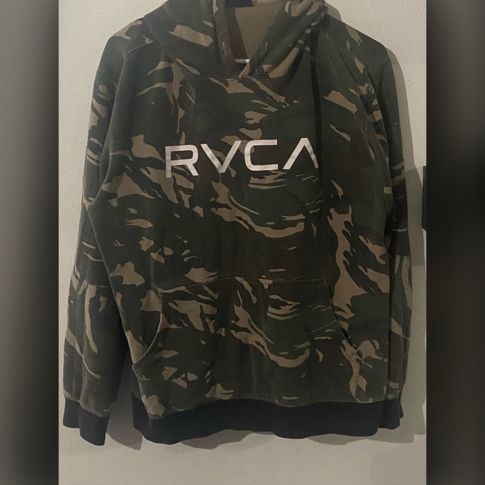RVCA HOODED PULLOVER